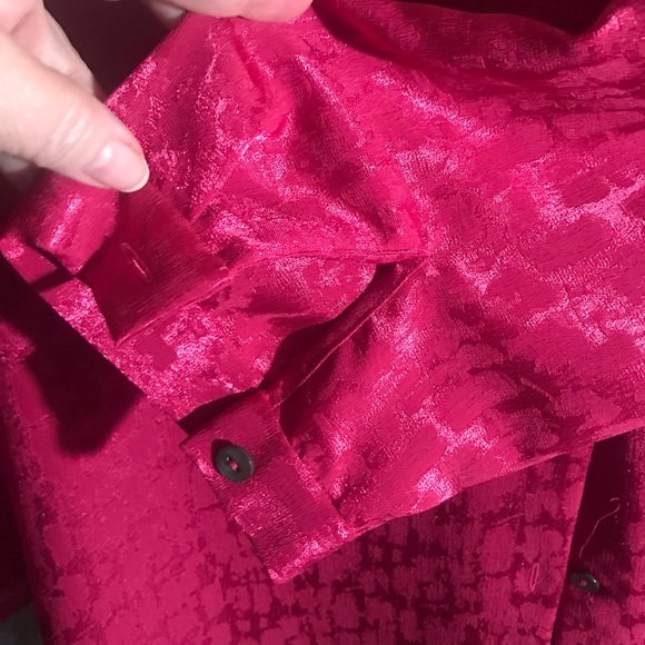 Chico’s Hot Pink Blouse Size 3 - Picture 5 of 5